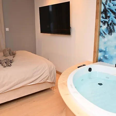 Pakkis Balneo & Ciel Etoile Boreal * Verdun-sur-Meuse