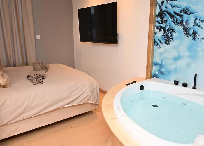 Pakkis Balneo & Ciel Etoile Boreal * Verdun-sur-Meuse